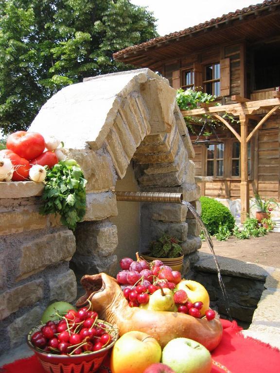 Zheravna Ecohouse Hotel Exterior photo